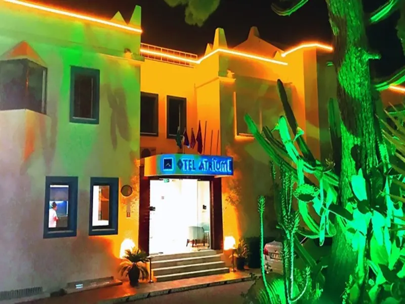 Atrium Hotel 41