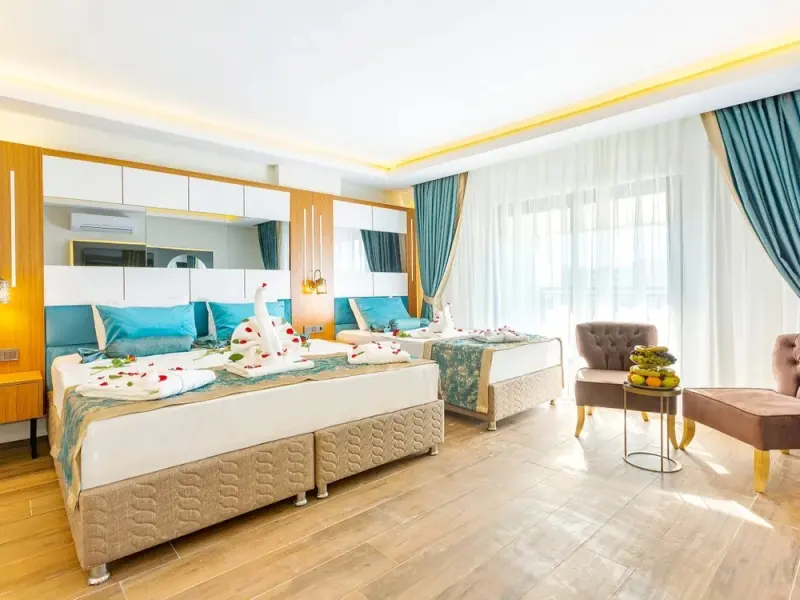 Algora Halal Hotel & Spa 13