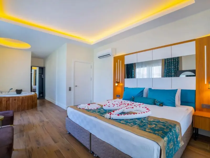 Algora Halal Hotel & Spa 17