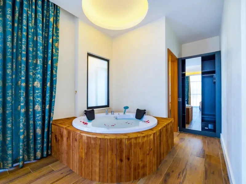 Algora Halal Hotel & Spa 61