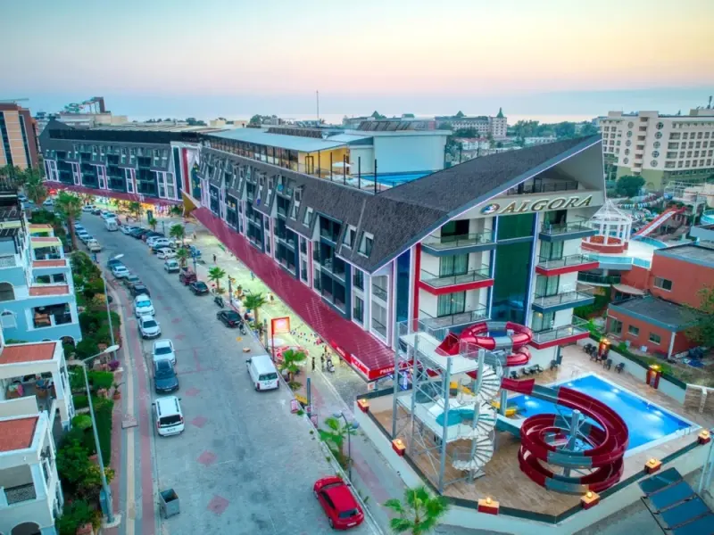 Algora Halal Hotel & Spa 92