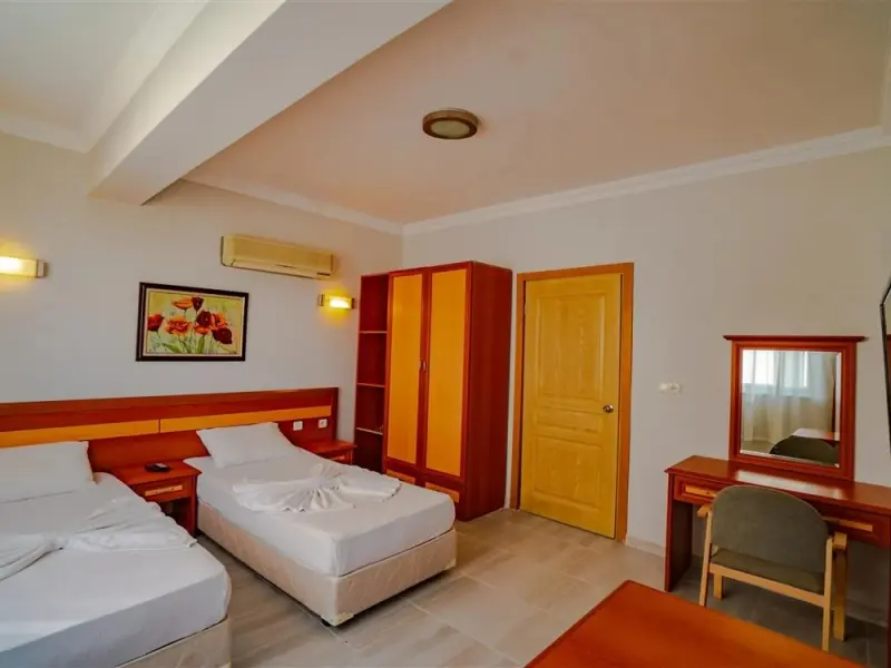 Akropolis Medusa Otel 27