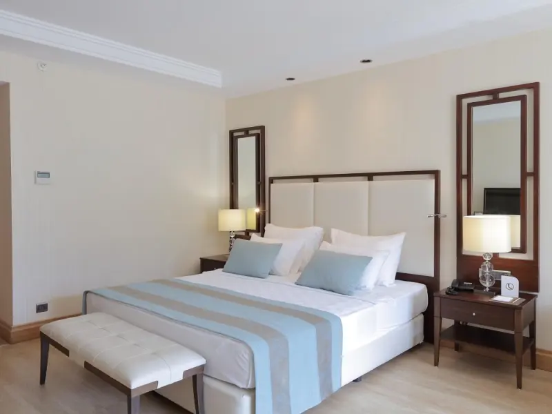 Juju Premier Palace 17