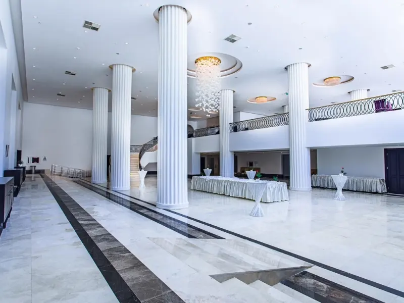 Juju Premier Palace 28