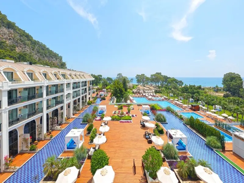 Juju Premier Palace 42