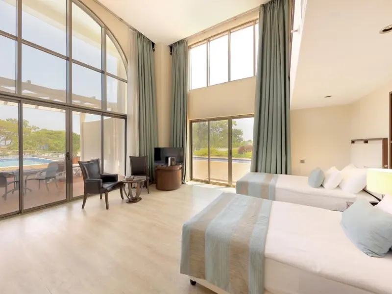 Juju Premier Palace 46