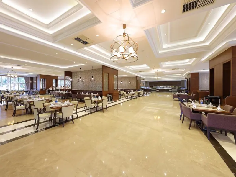 Juju Premier Palace 68