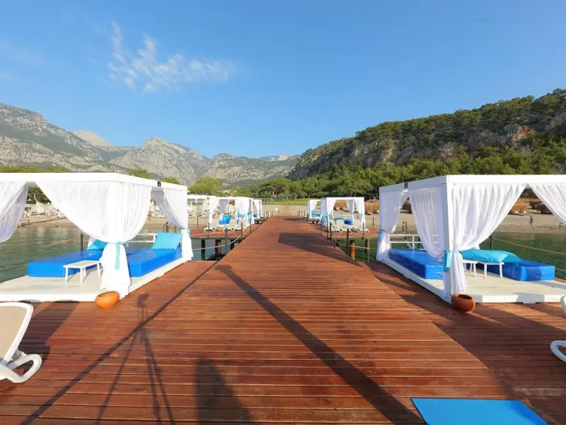 Juju Premier Palace 71