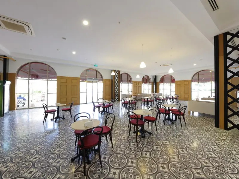 Juju Premier Palace 72