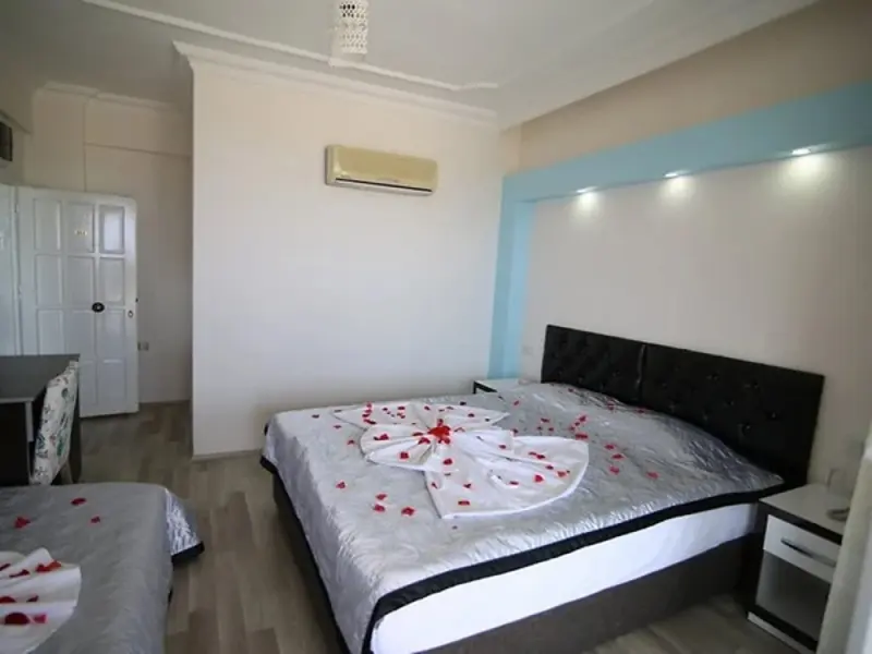 Deniz Hotel Finike 17