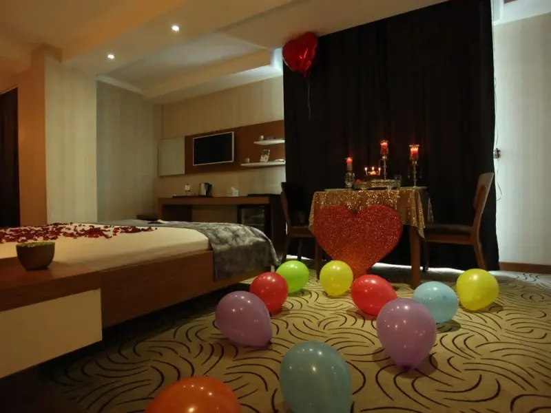 Dies Hotel 11