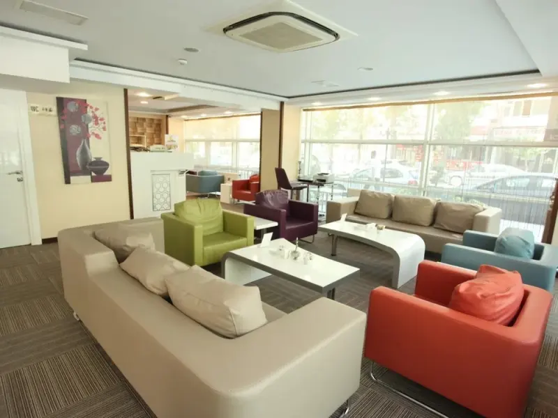 Dies Hotel 4