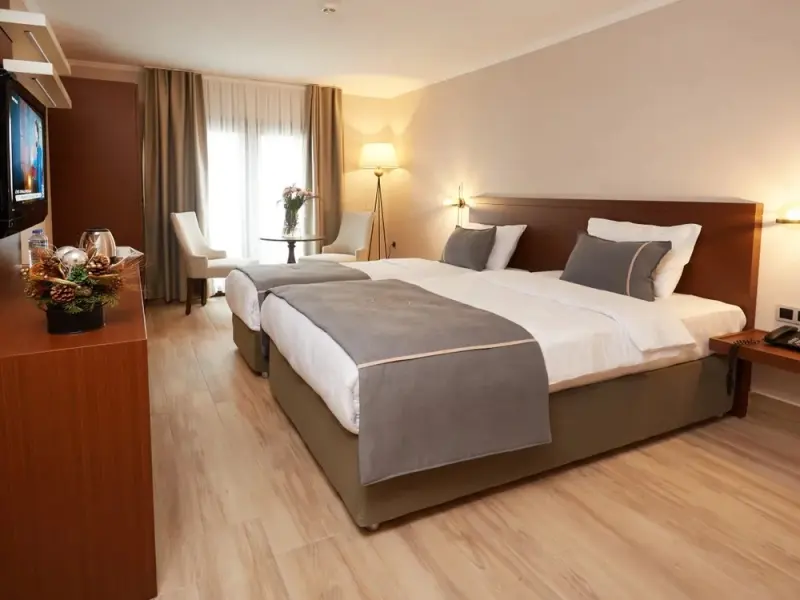 Mira Otel Alsancak 26