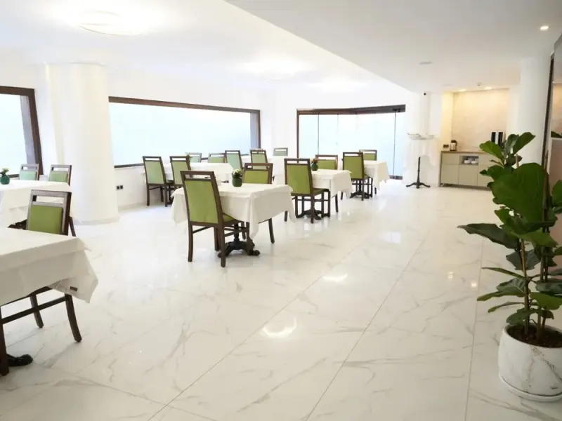 Mira Otel Alsancak 28