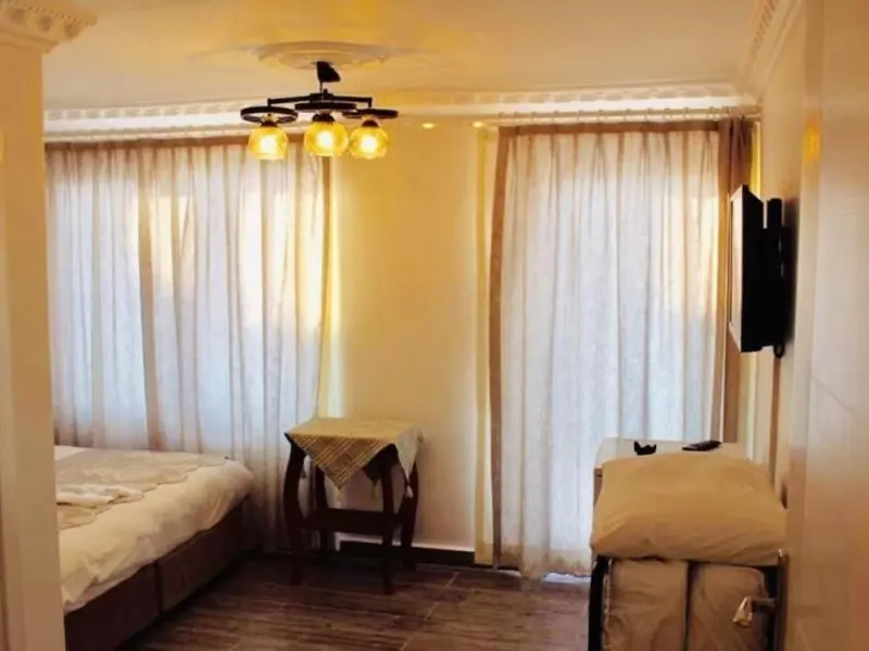 Silenos Boutique Hotel 31