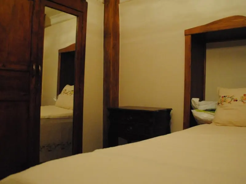 Silenos Boutique Hotel 10