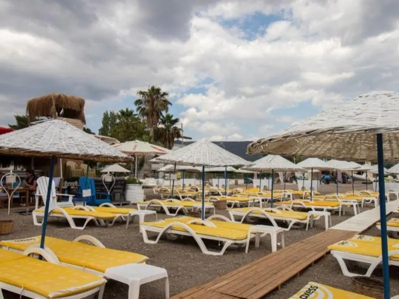 İmaj Beach & Hotel 18