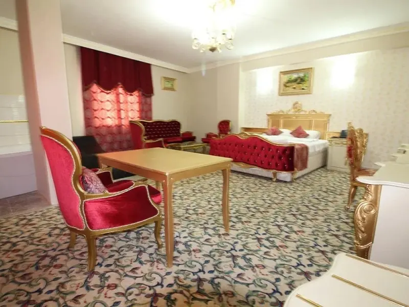 Metros Hotel 4