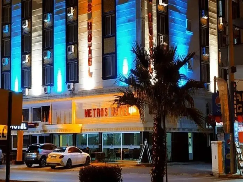 Metros Hotel 6