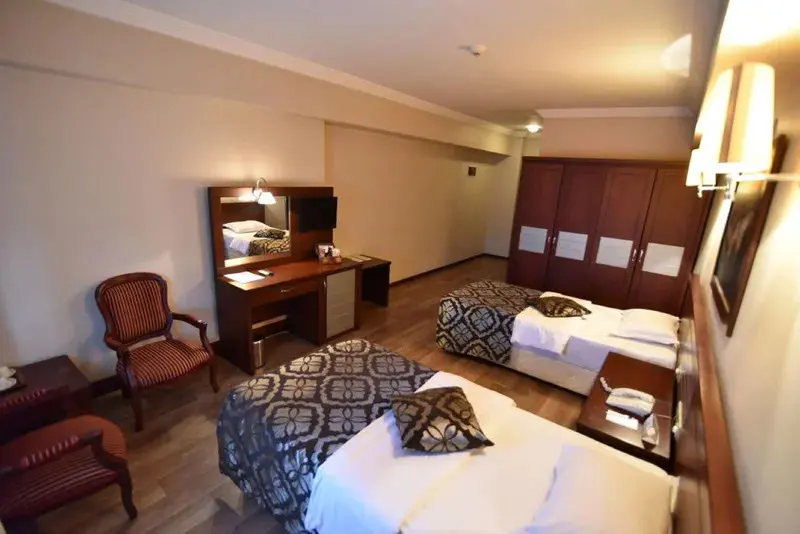 Saylamlar Hotel 8