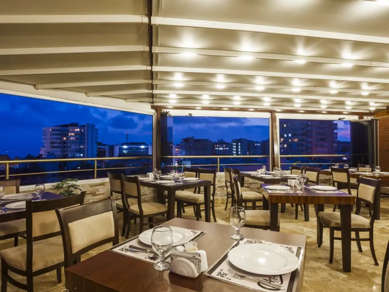 Ayhan Hotel 11
