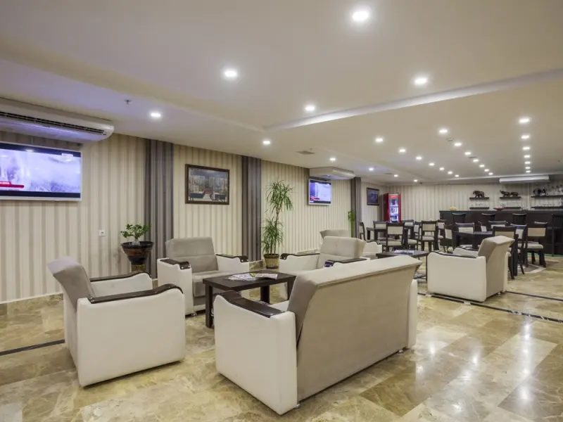 Ayhan Hotel 14