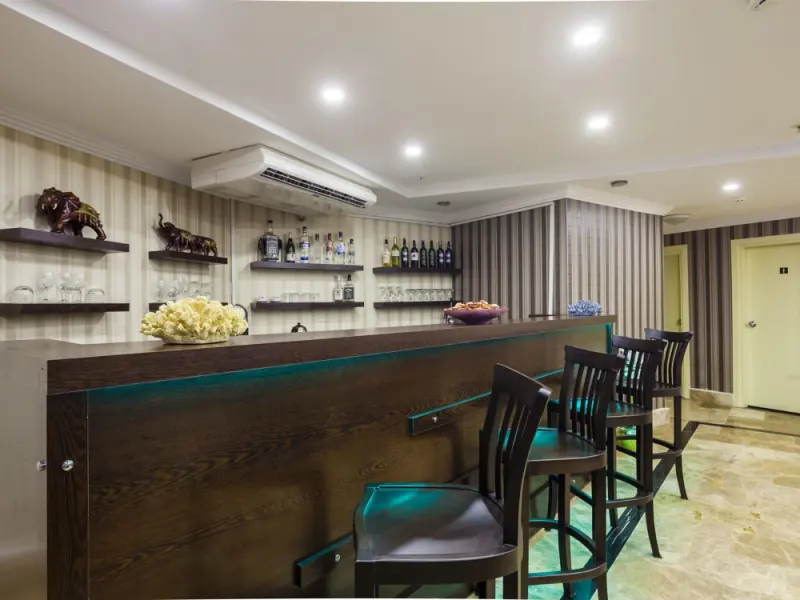 Ayhan Hotel 6