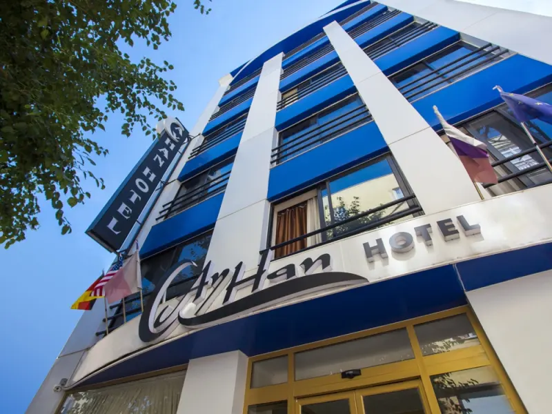 Ayhan Hotel 9
