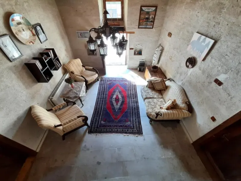 Hikmet's House 14
