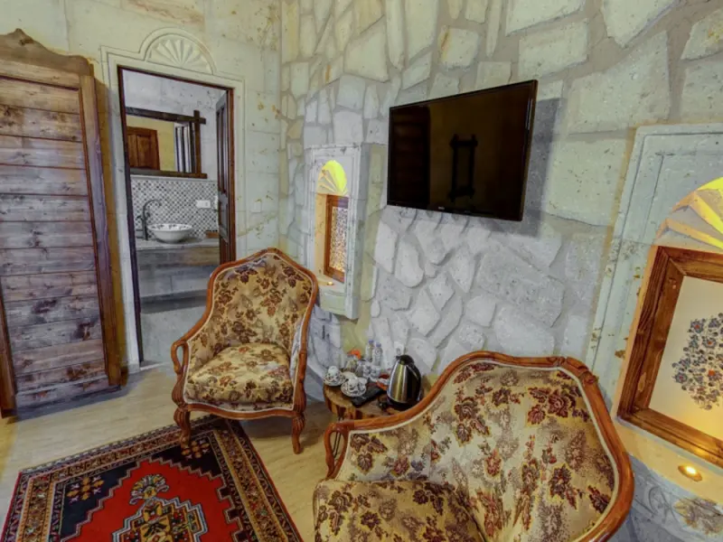 Hikmet's House 23