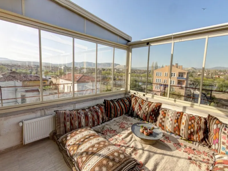 Hikmet's House 28