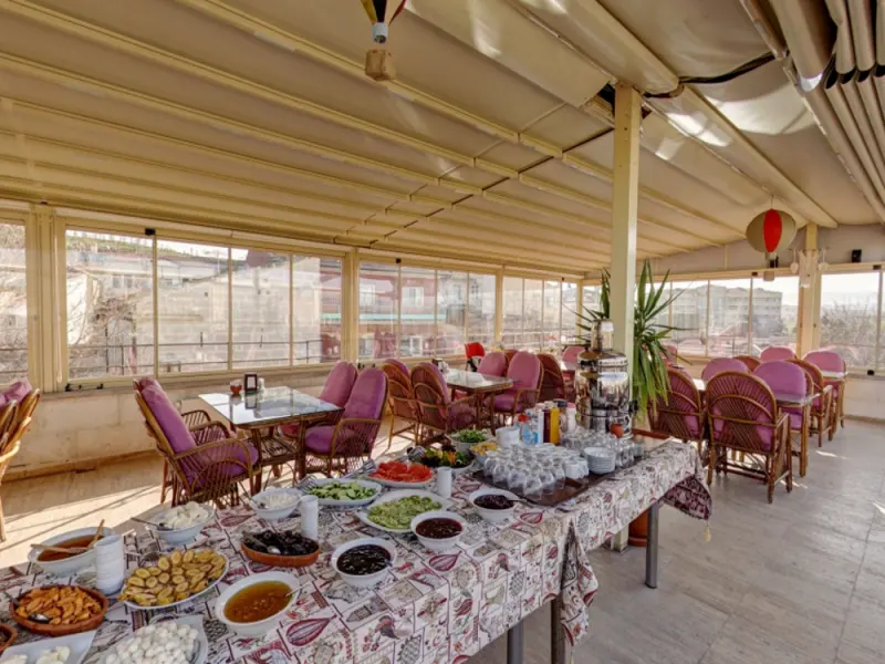 Hikmet's House 32
