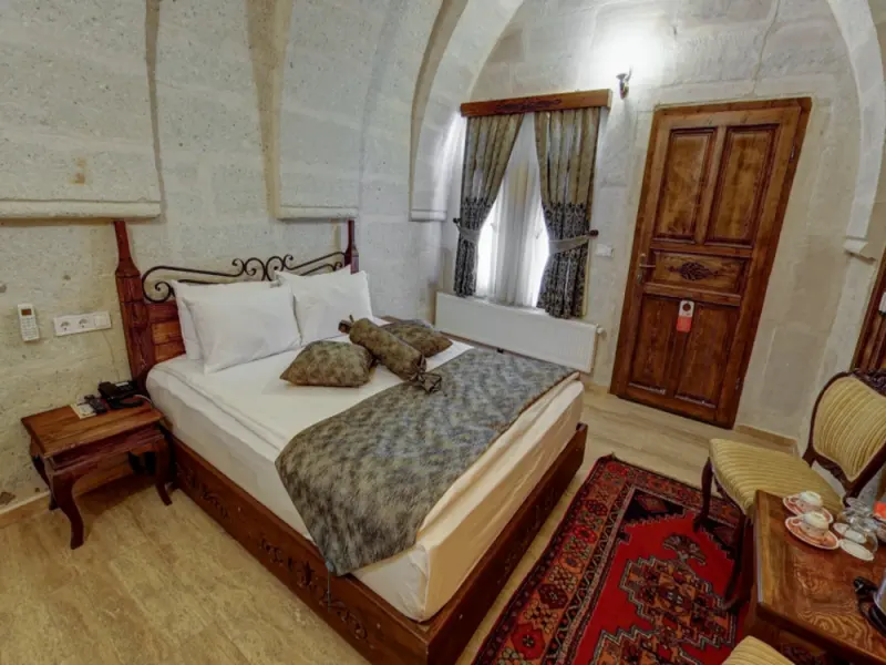 Hikmet's House 37