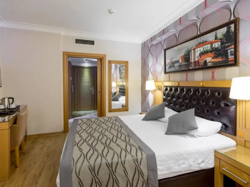 Levent Otel 18