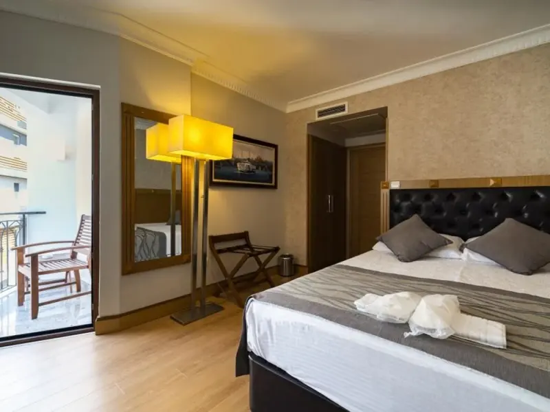 Levent Otel 22