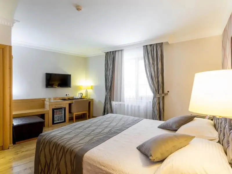 Levent Otel 26