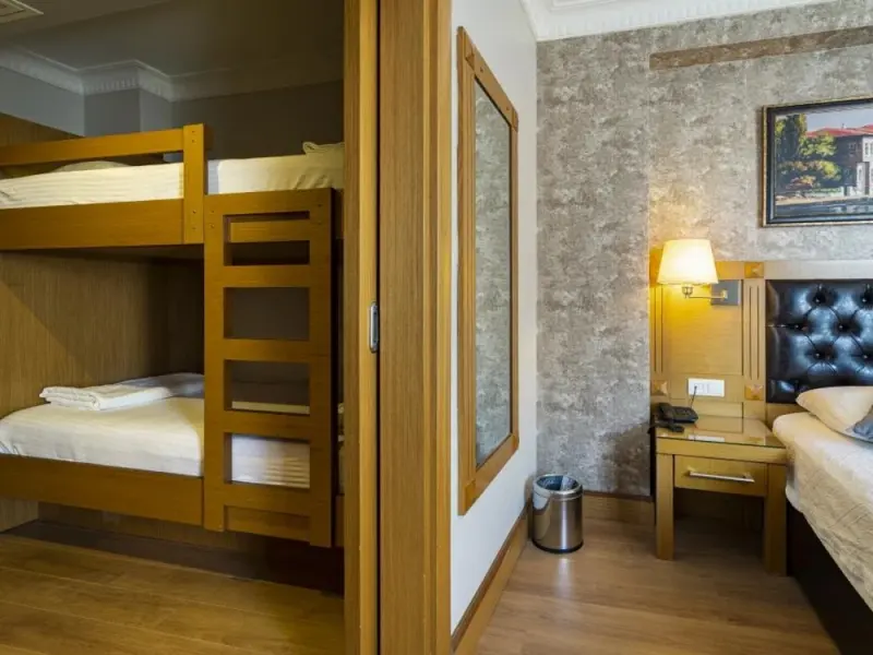 Levent Otel 9