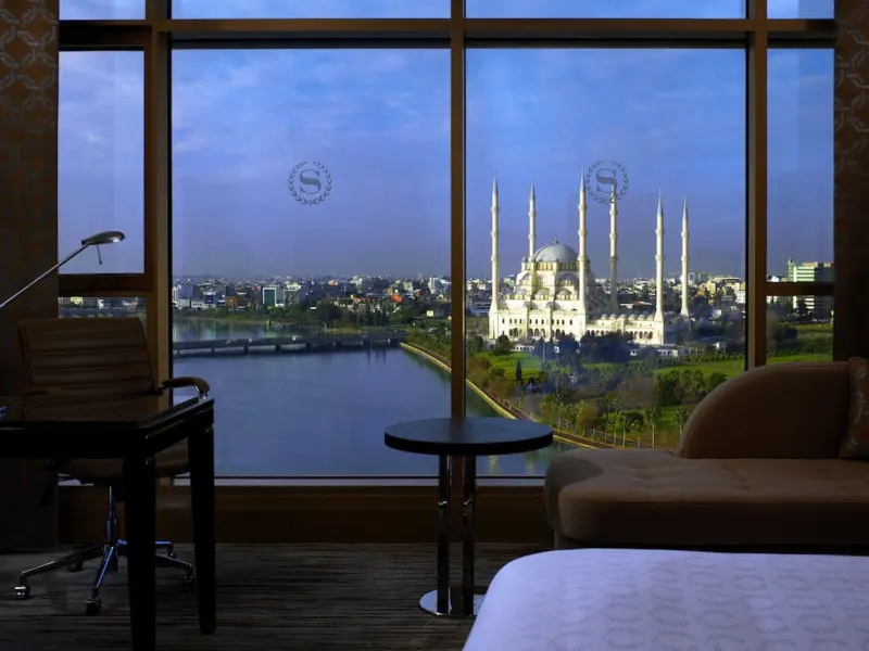 Sheraton Grand Adana Hotel 2