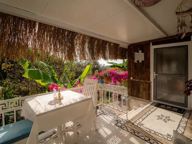 Begonvilla Bungalows 10