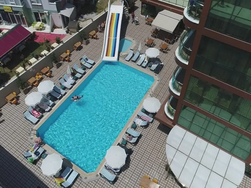 Uk Blue Coast Hotel 4