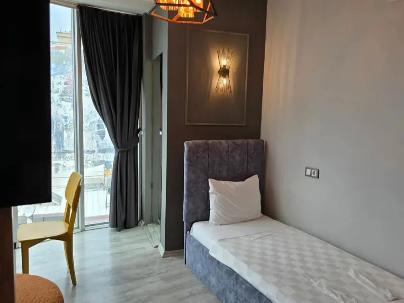 We Nirvana Suit Otel 23