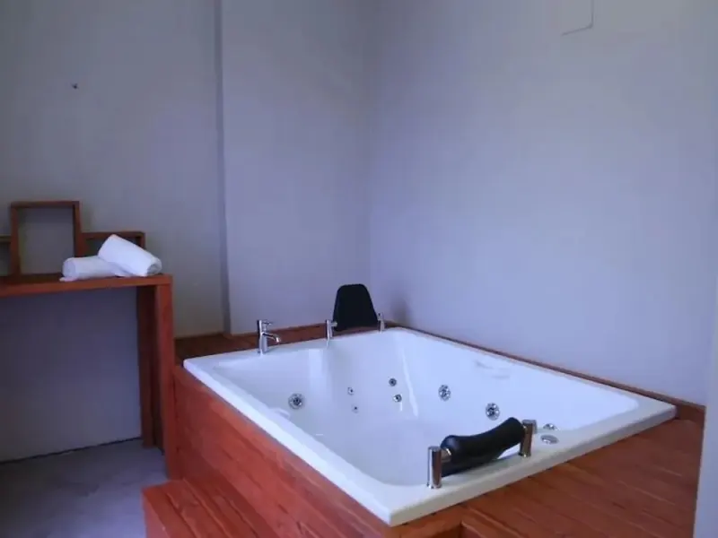 We Nirvana Suit Otel 25