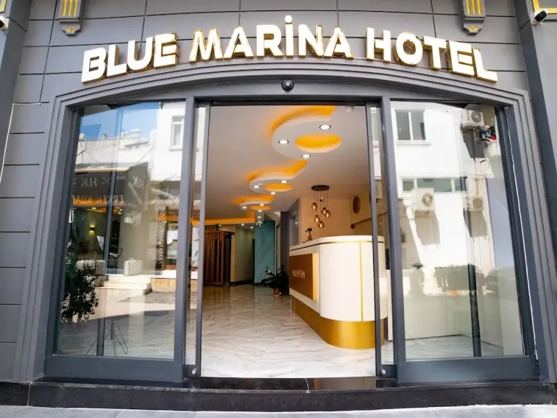 Blue Marina Hotel 2