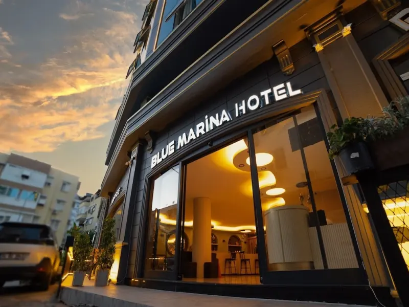 Blue Marina Hotel 3