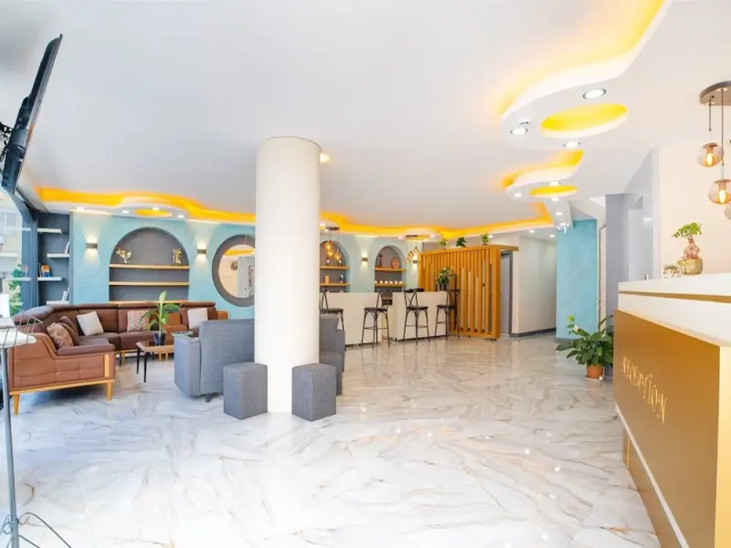 Blue Marina Hotel 11