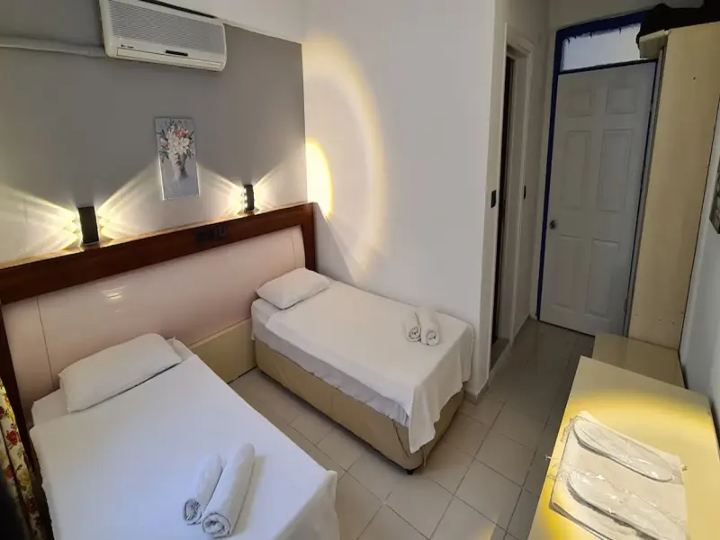 California Apart Hotel 15
