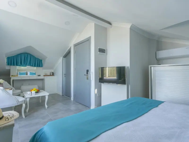 Monastery Suites Hotel 16
