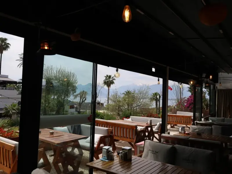Blue Sea Garden Hotel 24