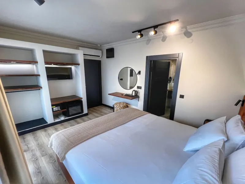 Oji Hotel 17