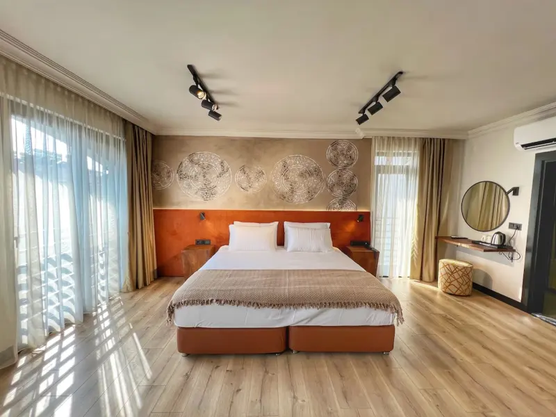 Oji Hotel 19